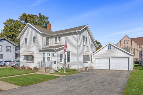 Photo of 13 E 2nd Street, Sandwich, IL 60548 (MLS # 12780749)