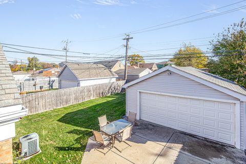 Tiny photo for 7929 S Kilbourn Avenue, Chicago, IL 60652 (MLS # 12517517)