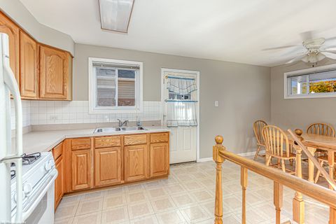 Tiny photo for 7929 S Kilbourn Avenue, Chicago, IL 60652 (MLS # 12517517)