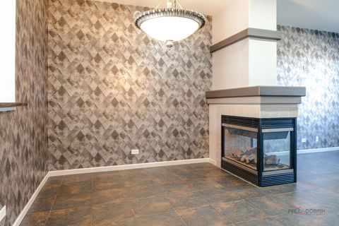 Tiny photo for 1129 N Claremont Drive #1129, Palatine, IL 60074 (MLS # 12539643)