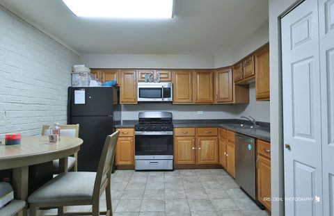 Tiny photo for 224 E Bailey Road #J, Naperville, IL 60565 (MLS # 12712034)