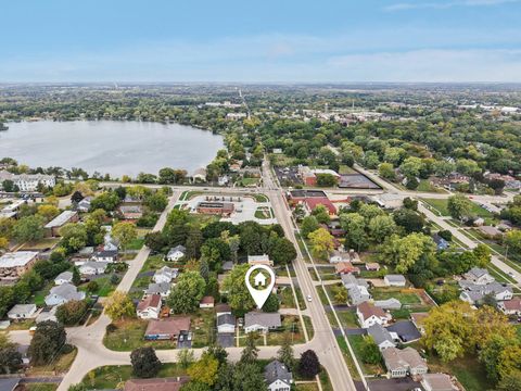 Tiny photo for 10 Glen Street, Grayslake, IL 60030 (MLS # 12484330)