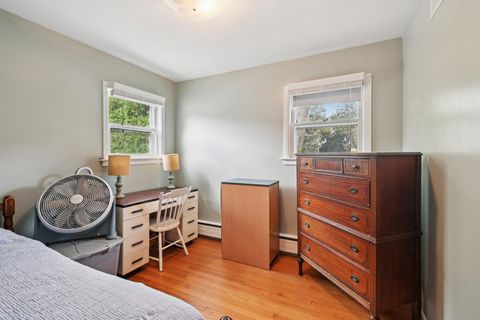 Tiny photo for 10 Glen Street, Grayslake, IL 60030 (MLS # 12484330)
