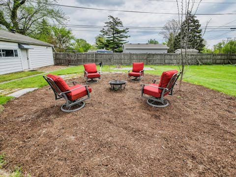 Tiny photo for 423 S Center Street, Bensenville, IL 60106 (MLS # 12601956)