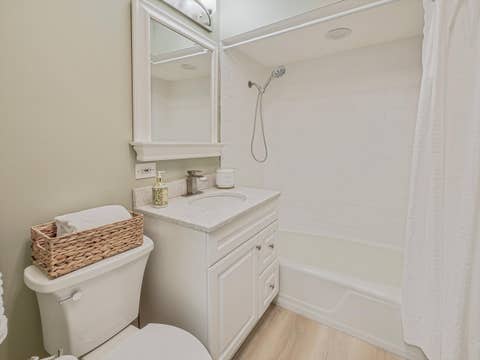 Tiny photo for 423 S Center Street, Bensenville, IL 60106 (MLS # 12601956)