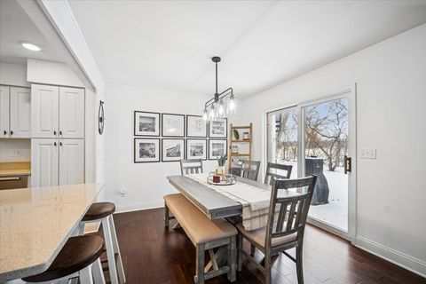 Tiny photo for 524 Bradbury Lane, Geneva, IL 60134 (MLS # 12552921)