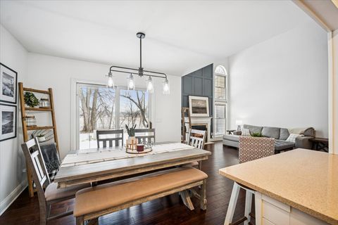 Tiny photo for 524 Bradbury Lane, Geneva, IL 60134 (MLS # 12552921)