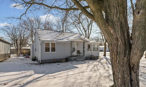 Tiny photo for 600 N Taft Street, Paxton, IL 60957 (MLS # 12548512)