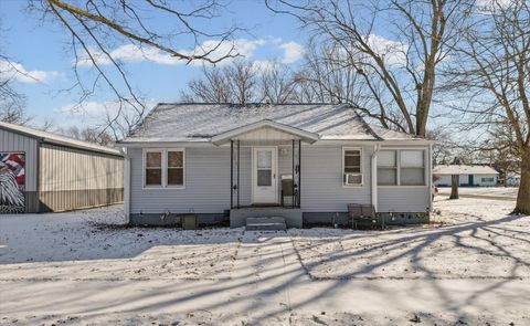 Tiny photo for 600 N Taft Street, Paxton, IL 60957 (MLS # 12548512)