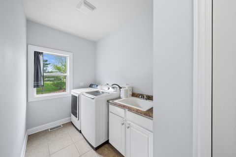 Tiny photo for 115 Pineridge Drive S, Oswego, IL 60543 (MLS # 12683295)