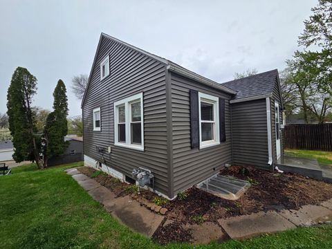 Tiny photo for 3304 12th Street, Rock Island, IL 61201 (MLS # 12620630)