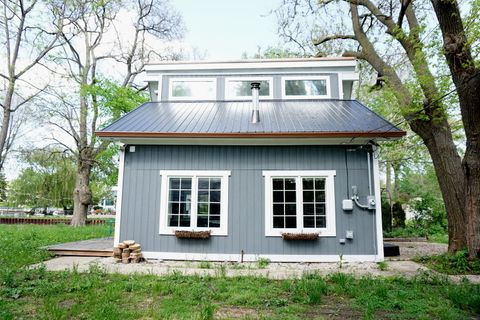 A home in Fox River Grove