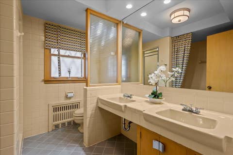 Tiny photo for 1060 Oak Knoll Drive, Lake Forest, IL 60045 (MLS # 12641018)