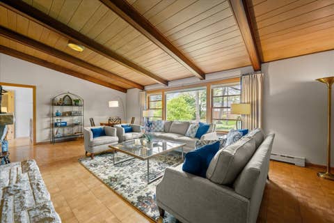 Tiny photo for 1060 Oak Knoll Drive, Lake Forest, IL 60045 (MLS # 12641018)