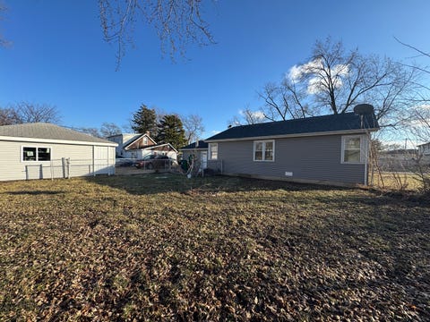 Tiny photo for 5550 W 85th Street, Burbank, IL 60459 (MLS # 12693191)