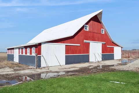 Tiny photo for 3292 E 24th Road, Marseilles, IL 61341 (MLS # 12604115)