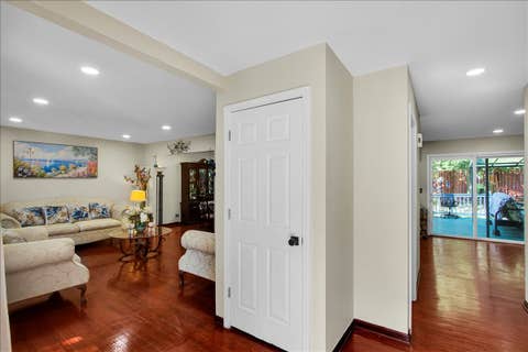 Tiny photo for 628 Primrose Lane, Schaumburg, IL 60194 (MLS # 12713835)