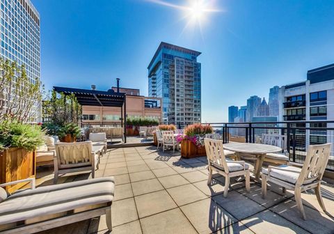 Tiny photo for 850 N Dewitt Place #10G, Chicago, IL 60611 (MLS # 12643209)