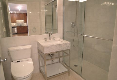 Tiny photo for 850 N Dewitt Place #10G, Chicago, IL 60611 (MLS # 12643209)