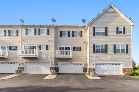 Tiny photo for 142 Lakeshore Drive, Oswego, IL 60543 (MLS # 12776567)