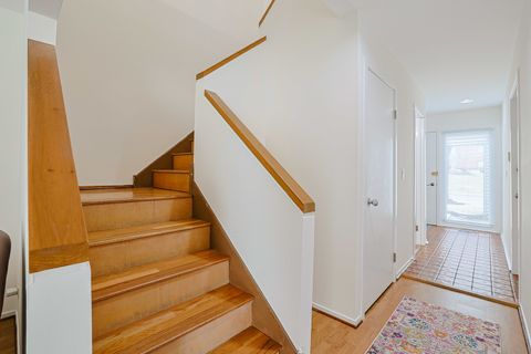 Tiny photo for 638 NAPLES Court #638, Glenview, IL 60025 (MLS # 12597378)