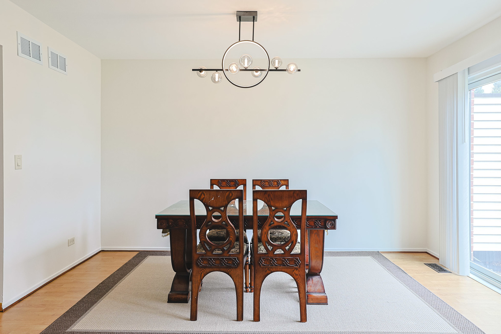 638 NAPLES Court 638