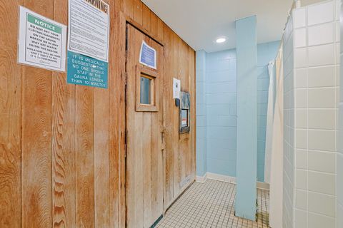 Tiny photo for 638 NAPLES Court #638, Glenview, IL 60025 (MLS # 12597378)