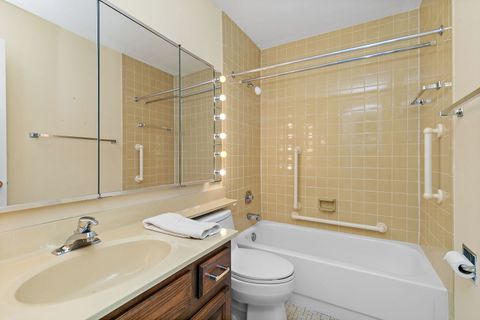 Tiny photo for 287 Deer Trail Court #D, Lake Barrington, IL 60010 (MLS # 12619704)