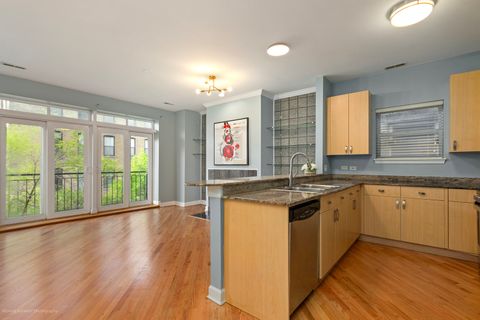 Tiny photo for 2352 W Bloomingdale Avenue #3W, Chicago, IL 60647 (MLS # 12632621)