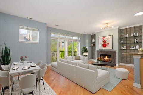 Tiny photo for 2352 W Bloomingdale Avenue #3W, Chicago, IL 60647 (MLS # 12632621)