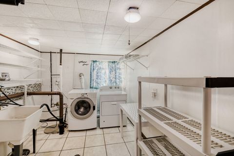 Tiny photo for 204 W Clarendon Street, Arlington Heights, IL 60004 (MLS # 12592213)