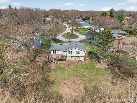 Tiny photo for 1214 Jill Peak Drive, Sleepy Hollow, IL 60118 (MLS # 12603026)