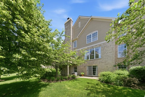 Tiny photo for 703 FIELDSTONE Court, Inverness, IL 60010 (MLS # 12682830)