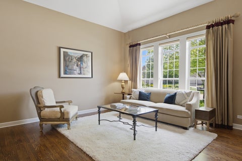 Tiny photo for 703 FIELDSTONE Court, Inverness, IL 60010 (MLS # 12682830)