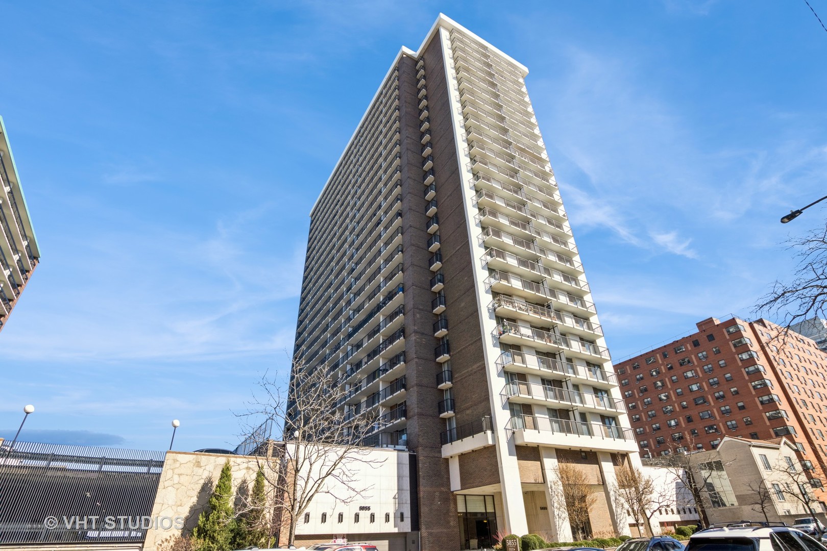 5855 N Sheridan Road 26DF