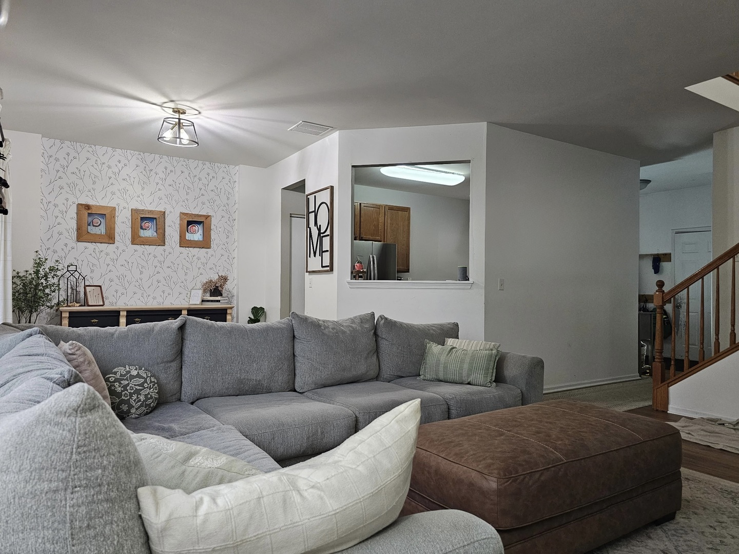 2043 S Kristina Lane