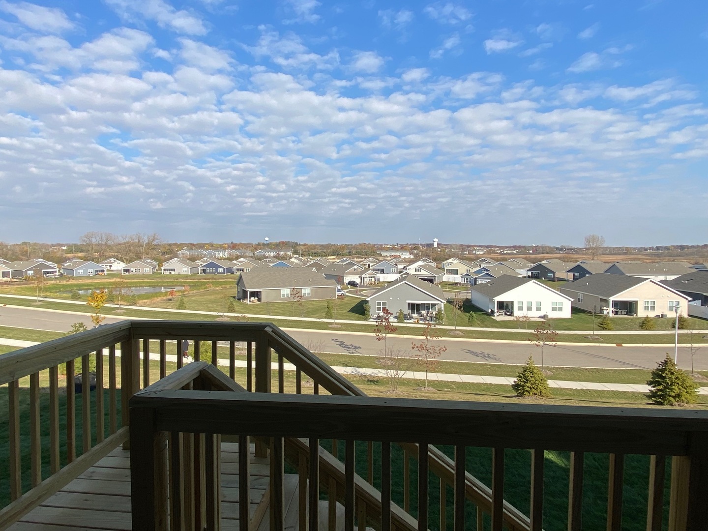 Bartlett, Illinois 60103, United States, 4 Bedrooms Bedrooms, ,2 BathroomsBathrooms,Residential,Active,242702