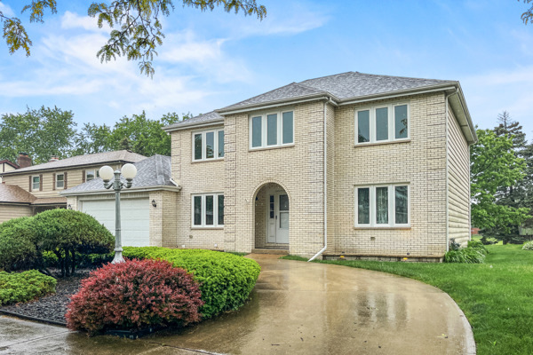1220 N Honey Hill Road