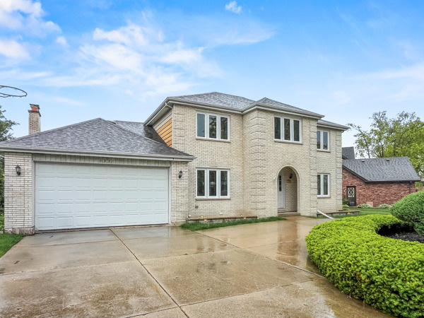 1220 N Honey Hill Road