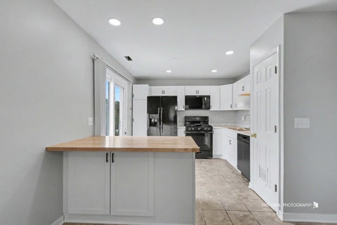 Tiny photo for 497 Dakota Court, Carol Stream, IL 60188 (MLS # 12718815)