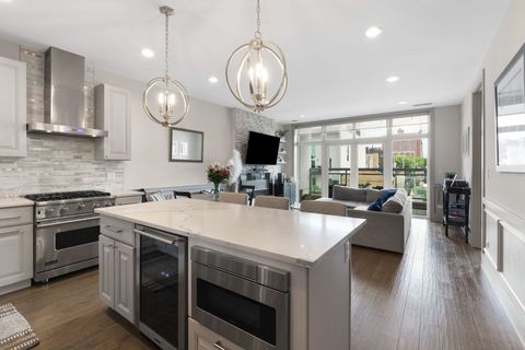 Tiny photo for 1601 W PEARSON Street #3S, Chicago, IL 60622 (MLS # 12679364)