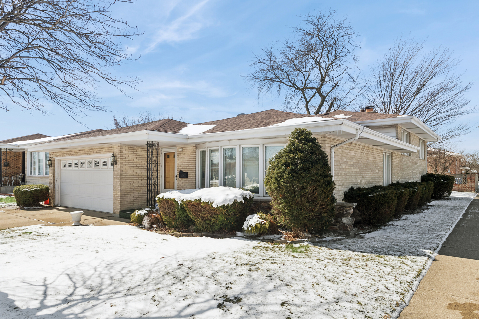 4738 N Potawatomie Avenue