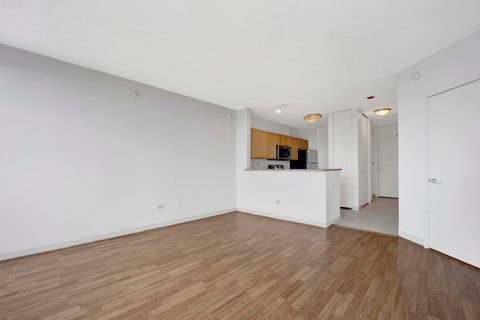 Tiny photo for 222 N Columbus Drive #4606, Chicago, IL 60601 (MLS # 12635898)