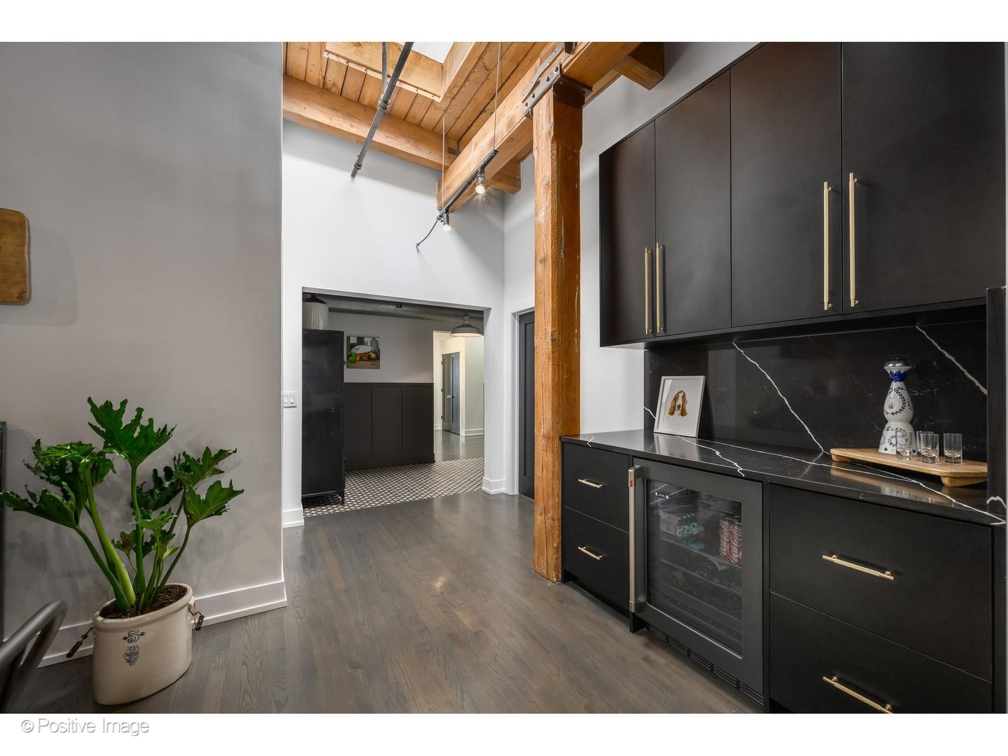 420 W Ontario Street 405