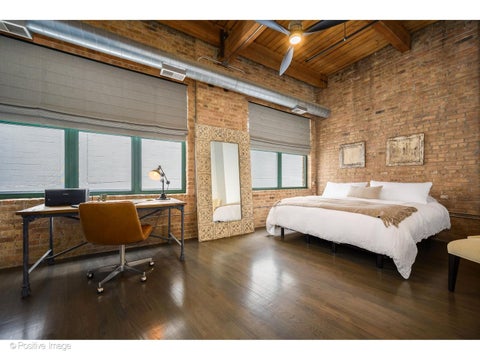 Tiny photo for 420 W Ontario Street #405, Chicago, IL 60654 (MLS # 12753902)
