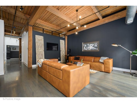 Tiny photo for 420 W Ontario Street #405, Chicago, IL 60654 (MLS # 12753902)