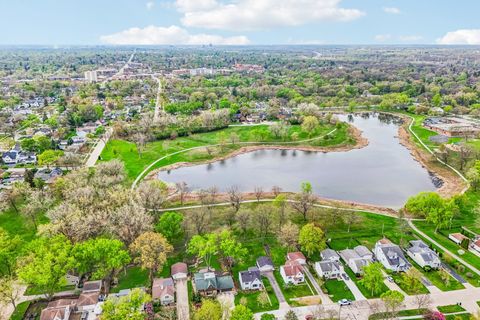 Tiny photo for 51 W Crystal Avenue, Lombard, IL 60148 (MLS # 12623092)