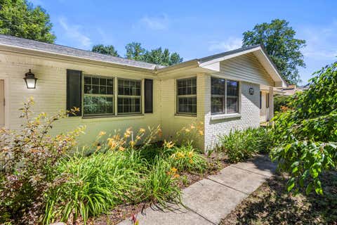 Tiny photo for 3104 Valley Brook Drive, Champaign, IL 61822 (MLS # 12685349)