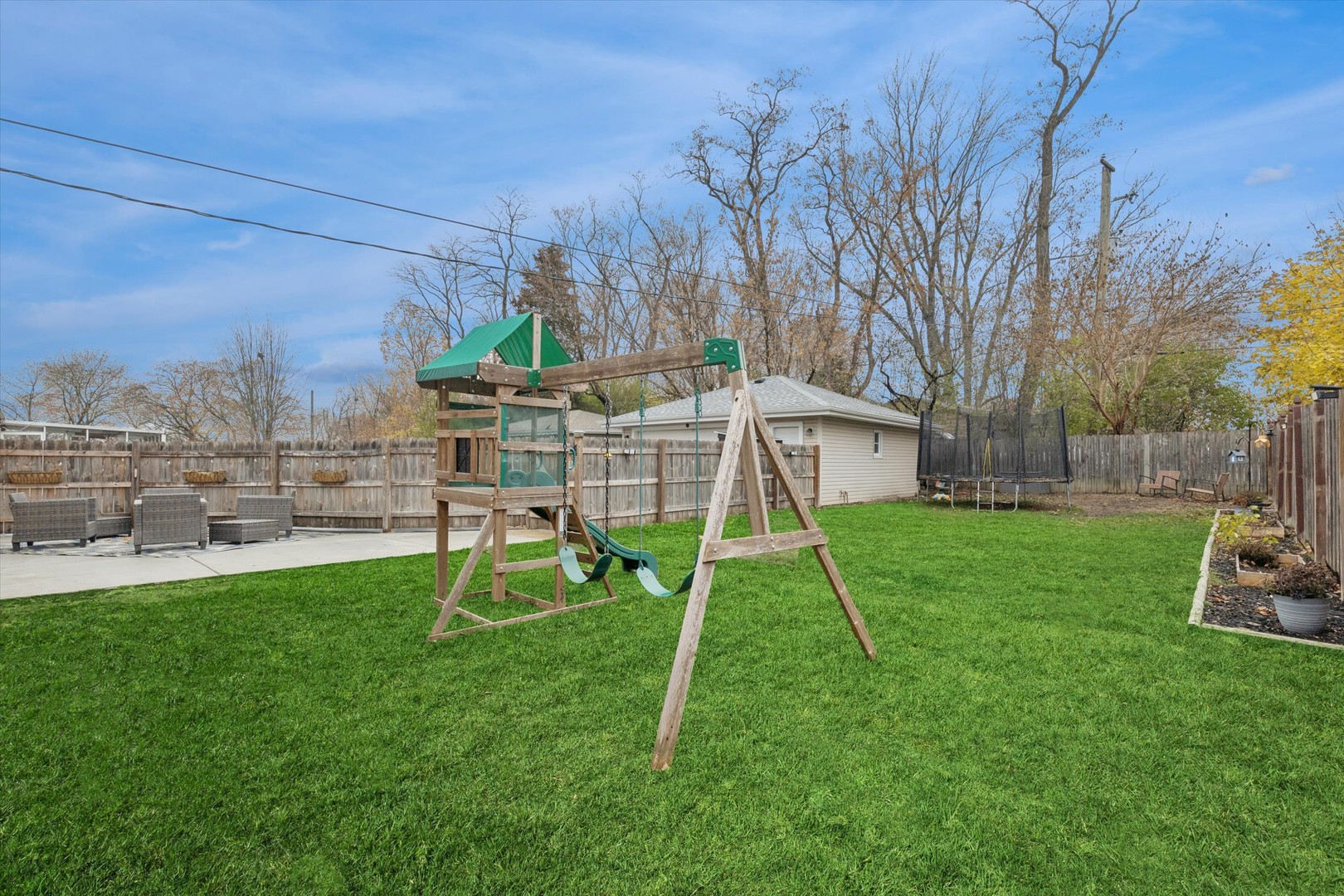 24874 W Lakeview Drive