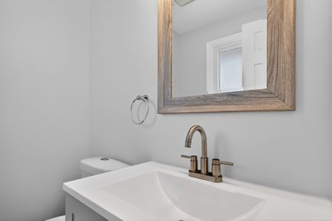 Tiny photo for 6260 S Newland Avenue #3S, Chicago, IL 60638 (MLS # 12594285)